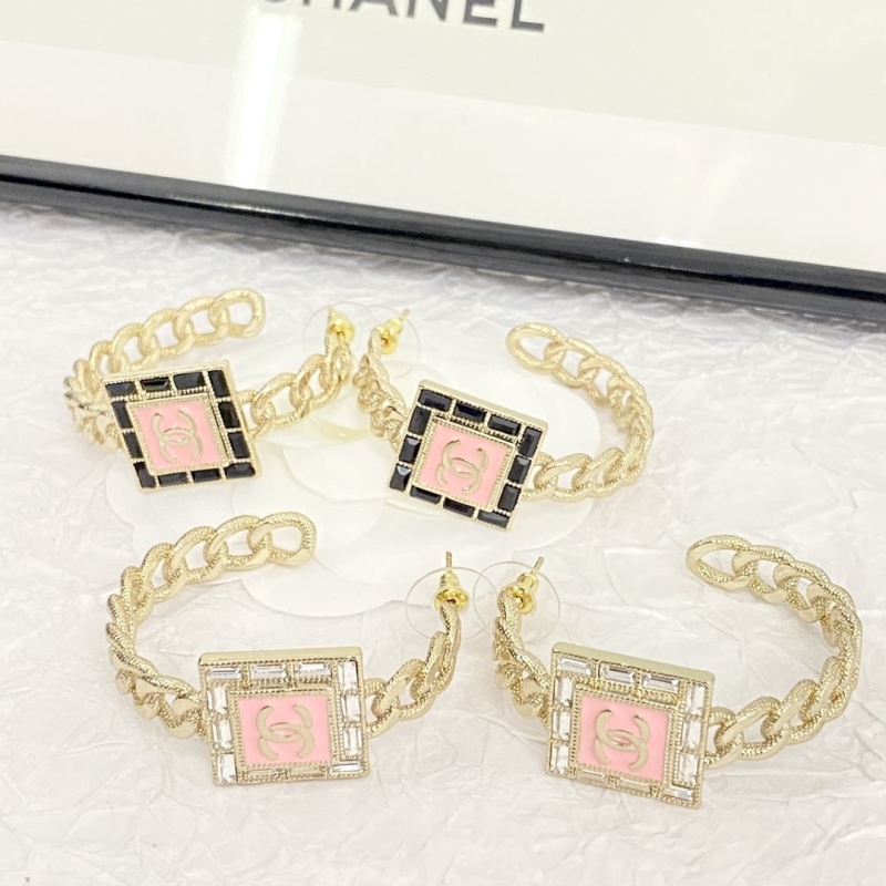 Ch**el earrings